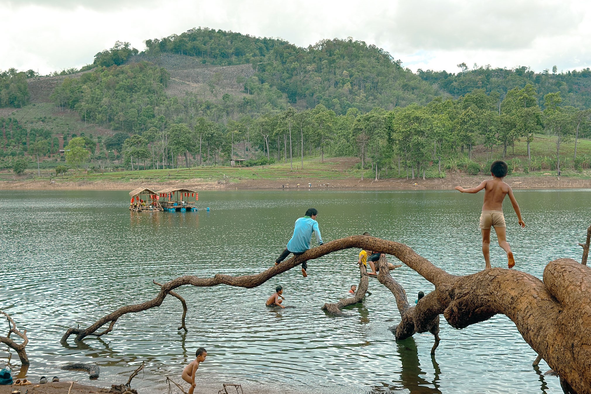 Recurring groundwater floods signal intensifying extreme weather in northern Thailand