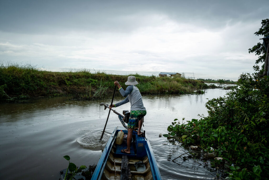Cambodia’s new airport slowly breaks a rural community