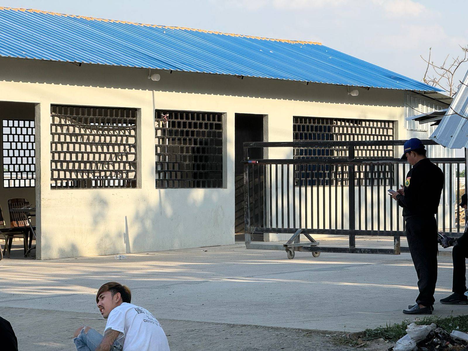 Raids strike remote compounds outside Poipet city